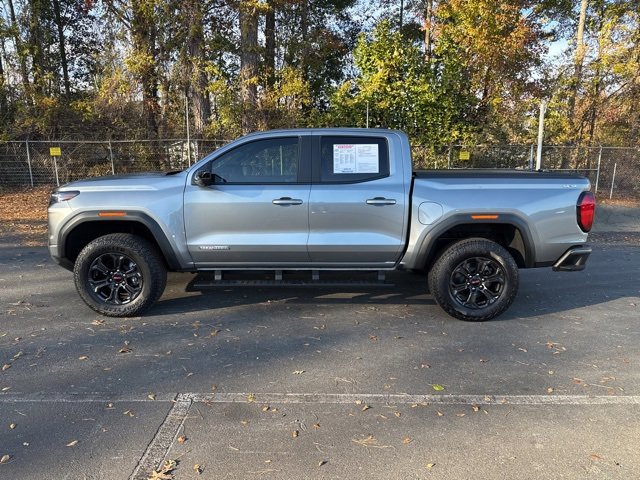 Used 2025 GMC Canyon Elevation w/ Convenience Package image 2