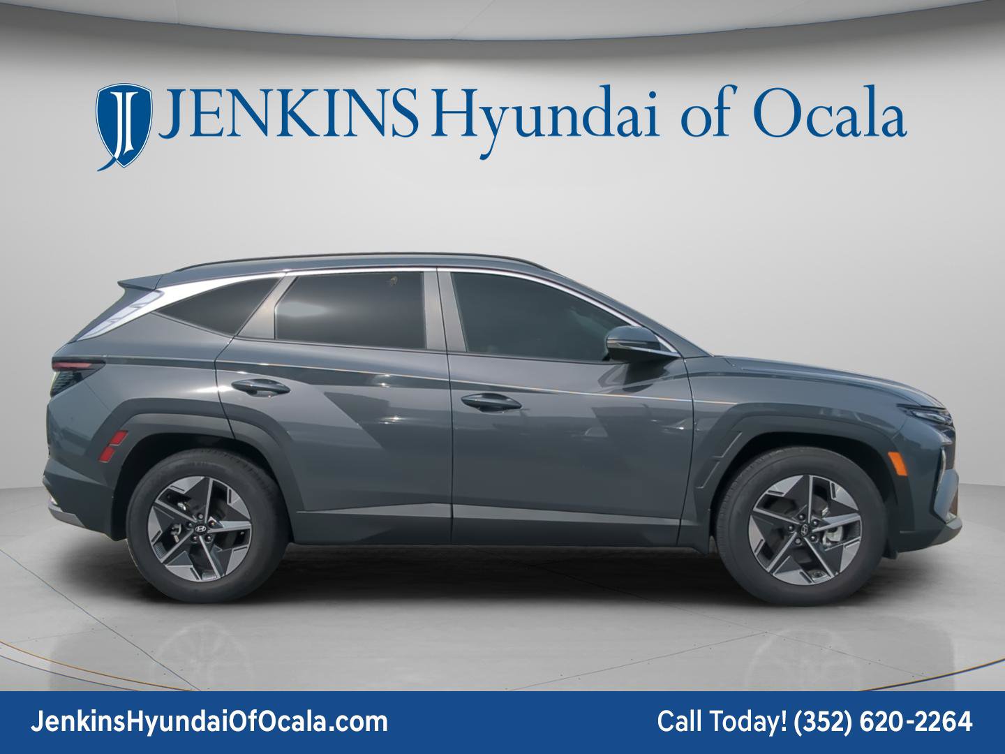 Used 2025 Hyundai Tucson SEL FWD image 3