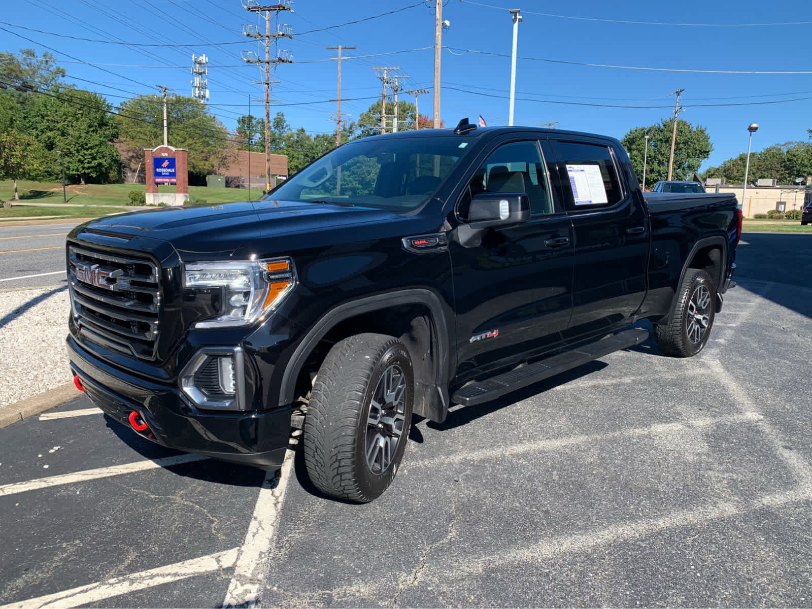 Used 2020 GMC Sierra 1500 AT4 image 2