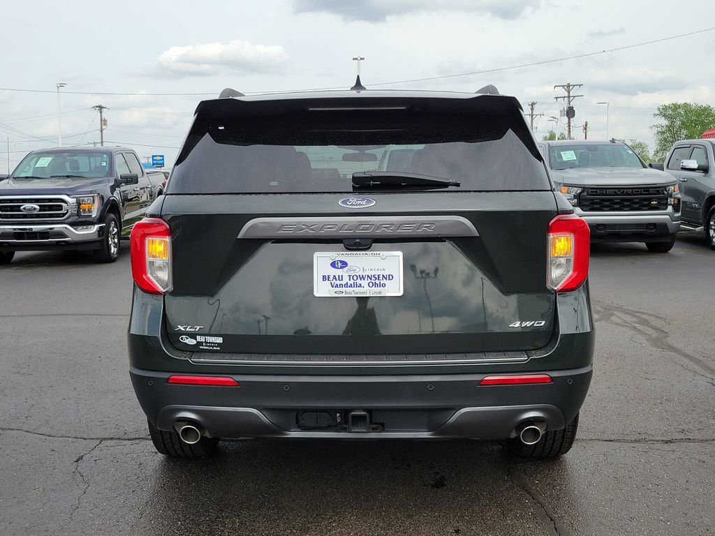 Certified 2023 Ford Explorer XLT w/ Equipment Group 202A image 5