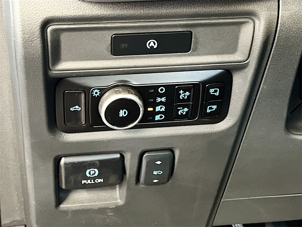 Used 2025 Ford F150 Lariat w/ FX4 Off-Road Package image 10