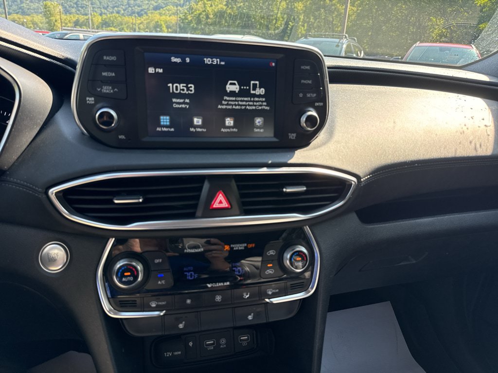 Used 2020 Hyundai Santa Fe SEL AWD/4WD image 16