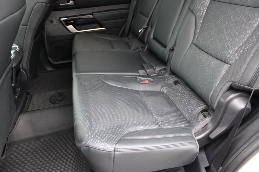 Used 2025 Toyota Sequoia Limited image 20