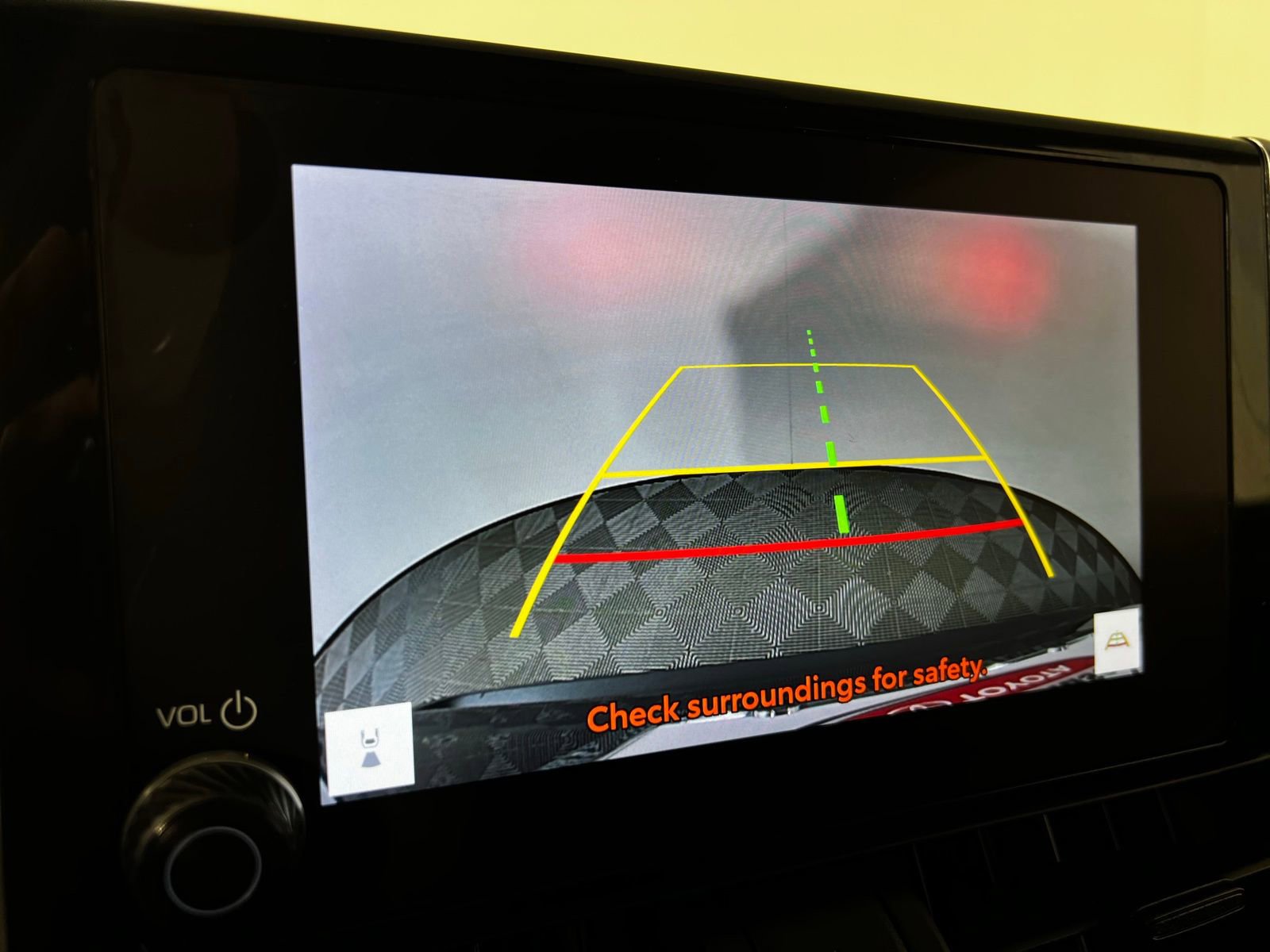 Used 2024 Toyota RAV4 XLE FWD image 20