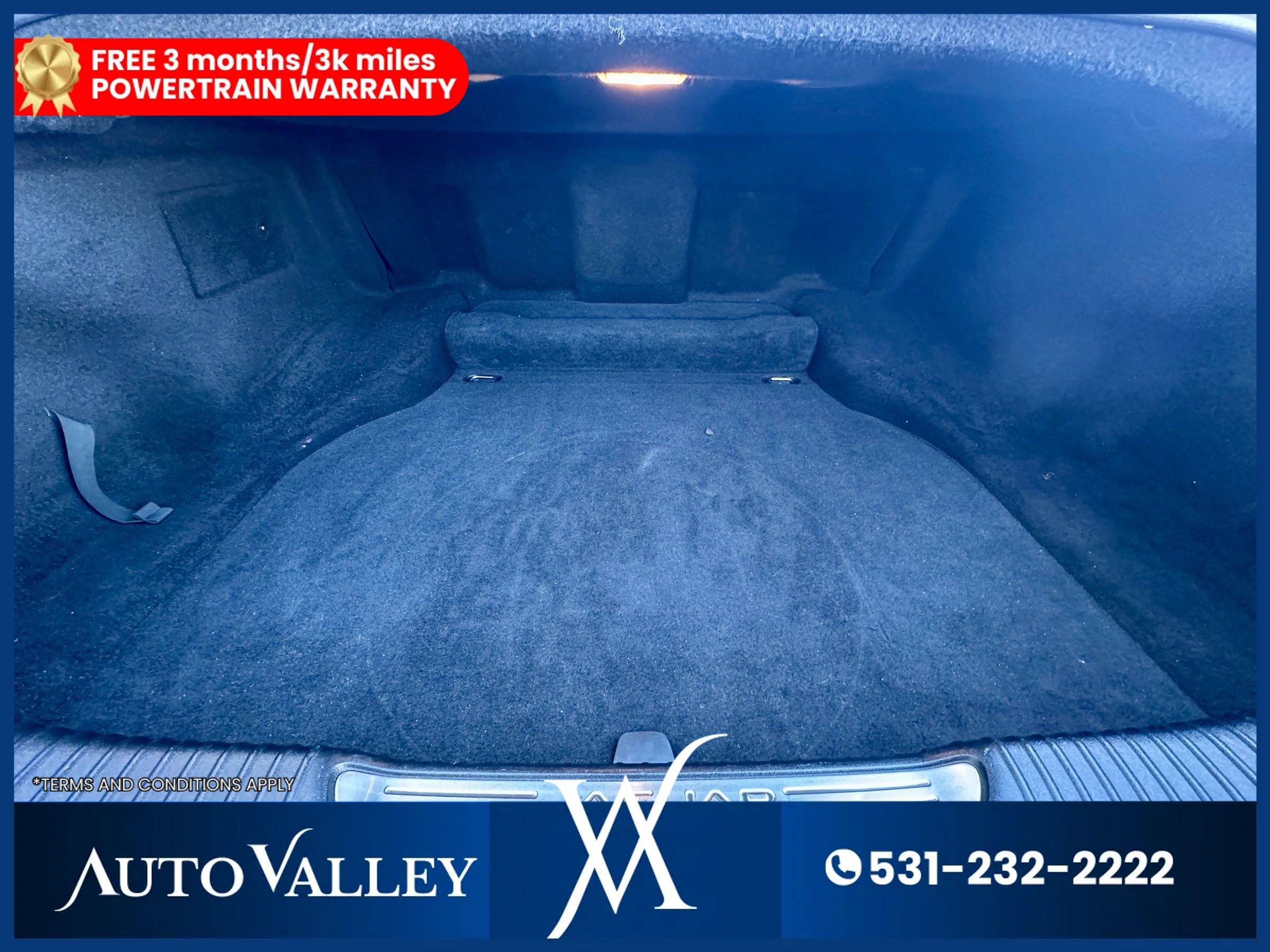 Used 2015 Jaguar XJ AWD image 42