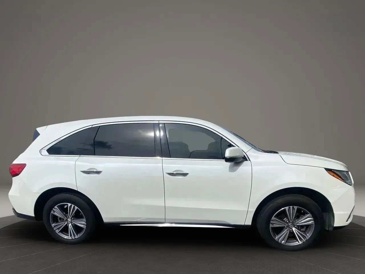 Used 2019 Acura MDX FWD image 5