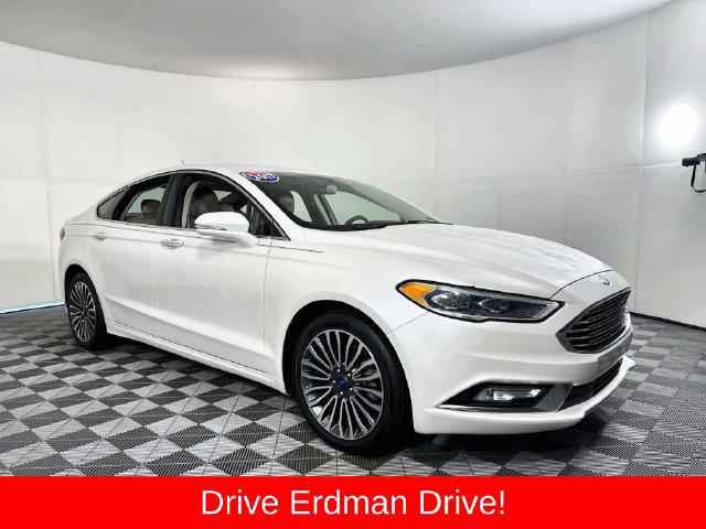 Used 2017 Ford Fusion SE w/ Fusion SE Technology Package