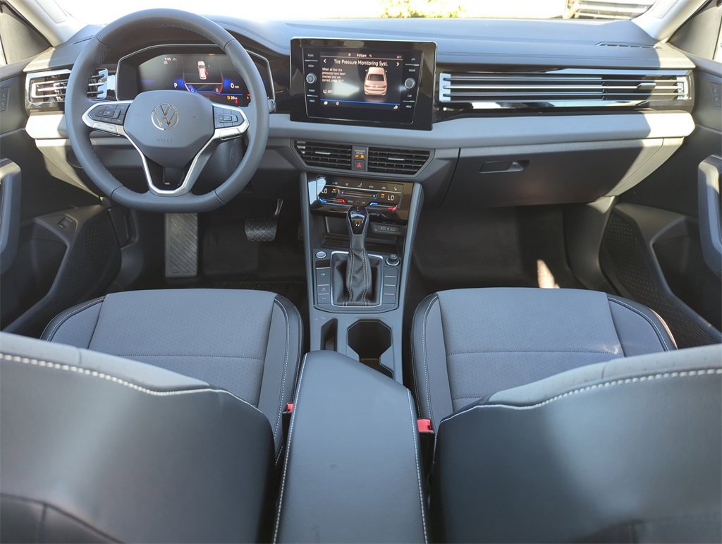 New 2026 Volkswagen Jetta SE image 19