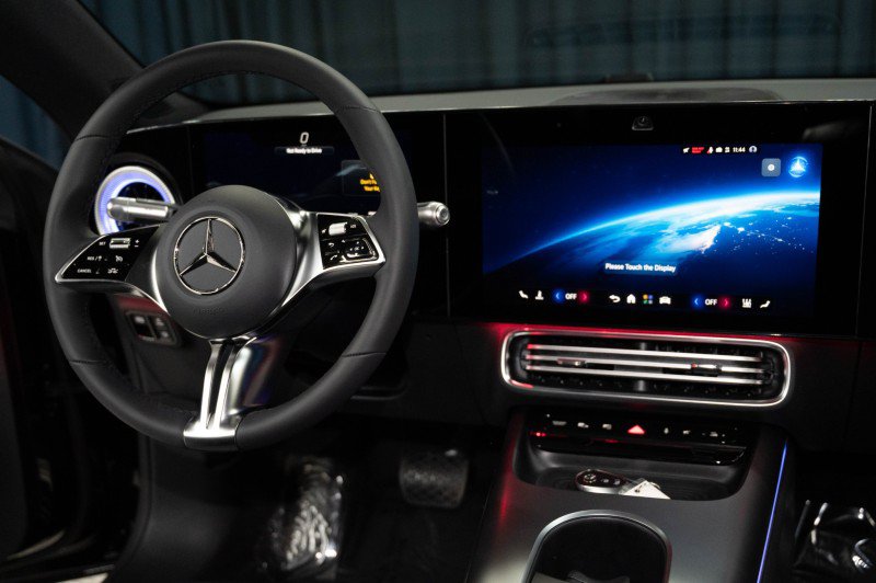New 2027 Mercedes-Benz CLA 250+ image 17