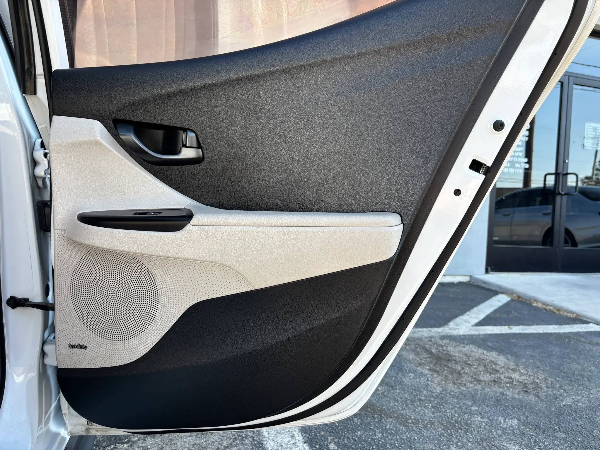 Used 2019 Hyundai Veloster Turbo Ultimate image 45