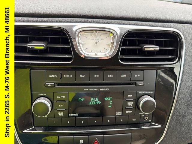 Used 2013 Chrysler 200 Touring FWD image 29