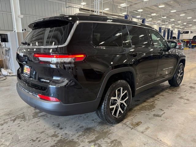 New 2025 Jeep Grand Cherokee L Limited w/ Trailer Tow Package image 3