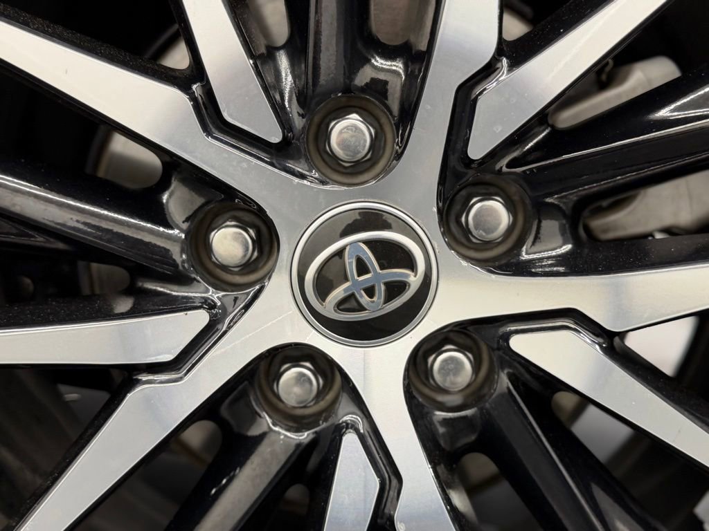 Certified 2022 Toyota Camry SE image 15