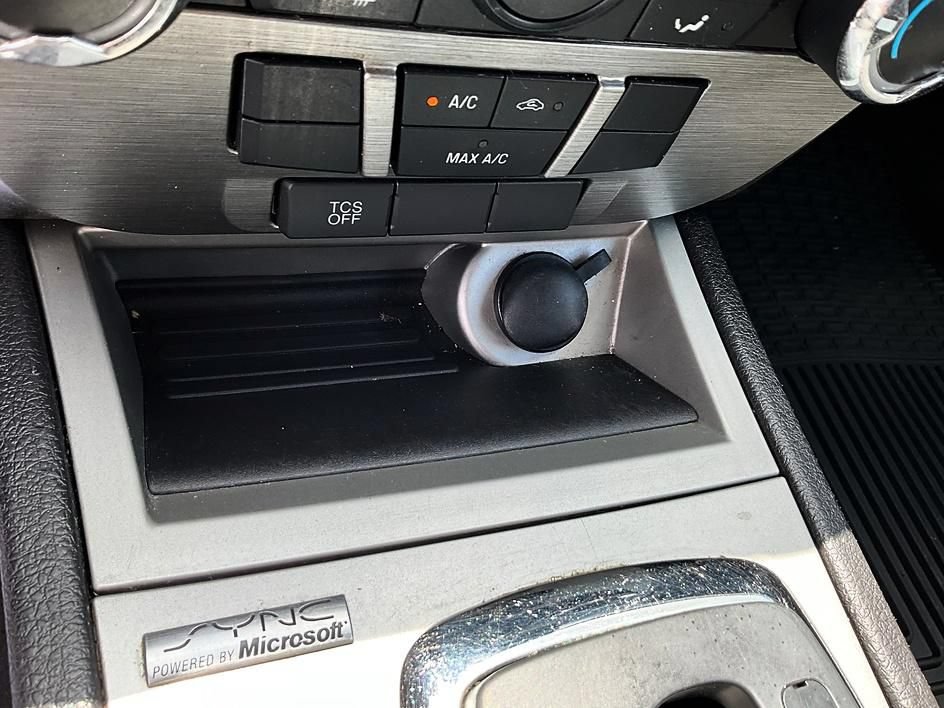 Used 2012 Ford Fusion SE FWD image 24