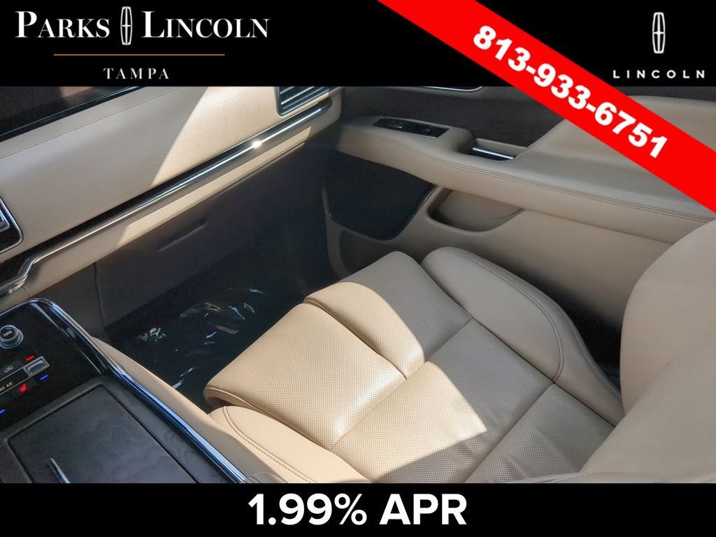 Certified 2024 Lincoln Navigator Premiere AWD/4WD image 14
