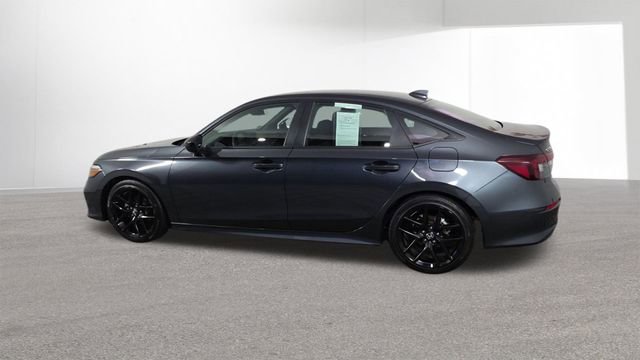 Used 2025 Honda Civic Sport image 6