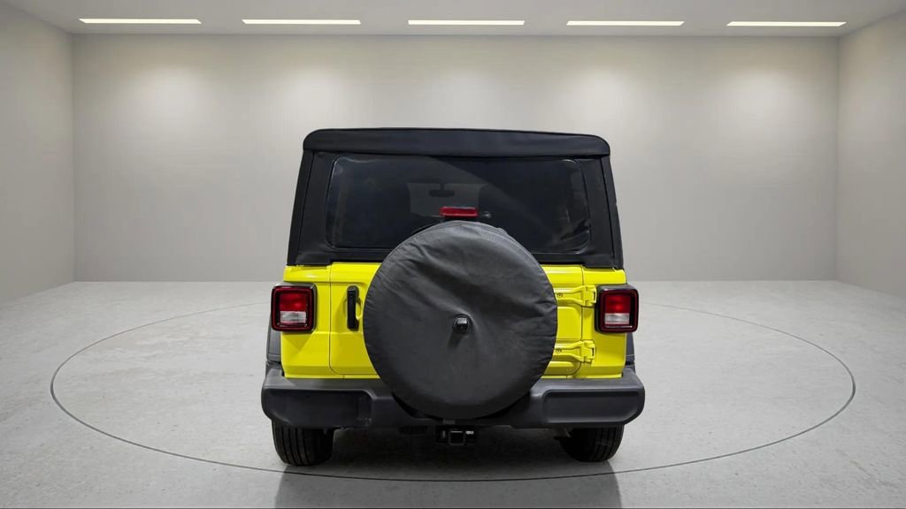 Used 2023 Jeep Wrangler Sport S image 4