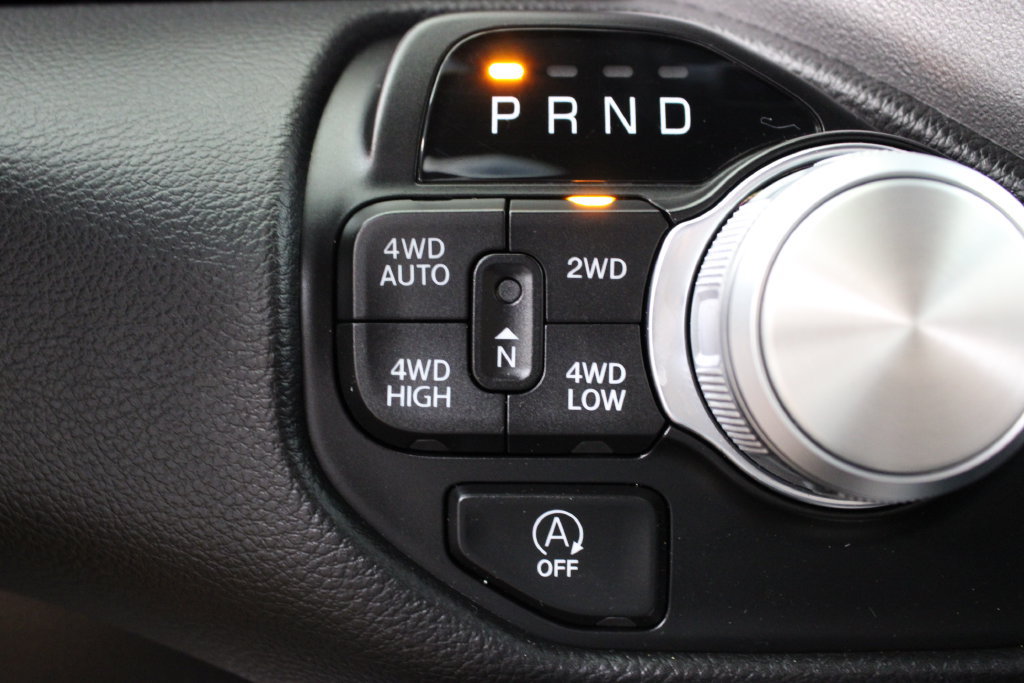 Used 2024 RAM 1500 Laramie AWD/4WD image 29