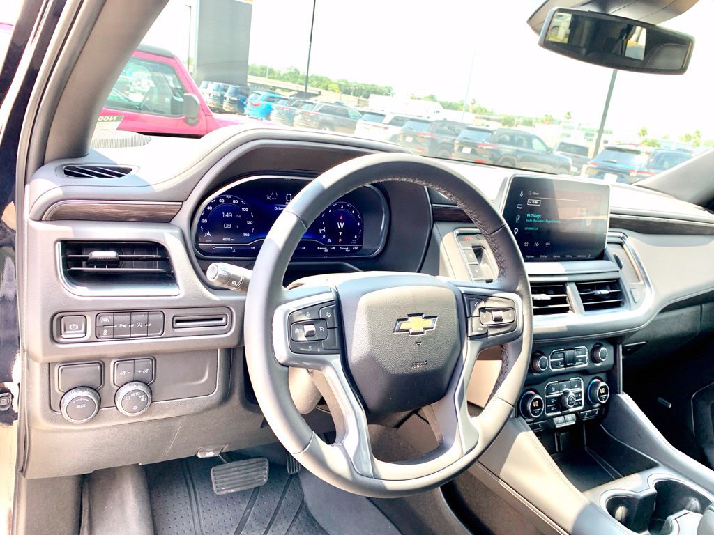 Used 2024 Chevrolet Tahoe LT RWD image 14