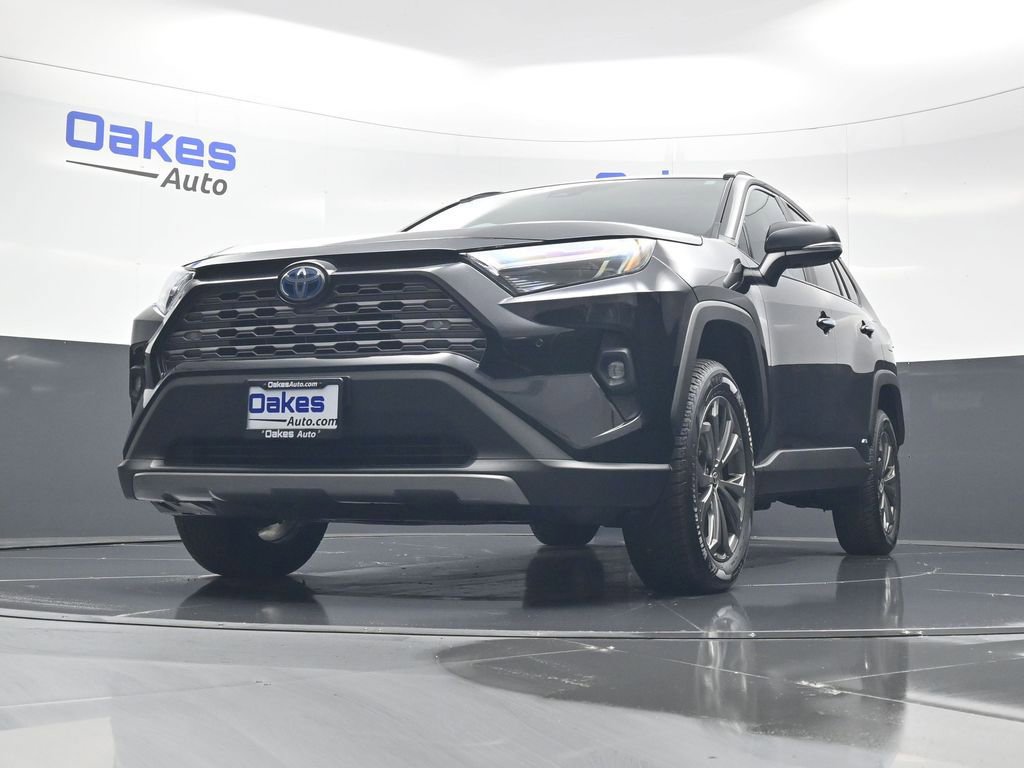 Used 2023 Toyota RAV4 Limited image 42