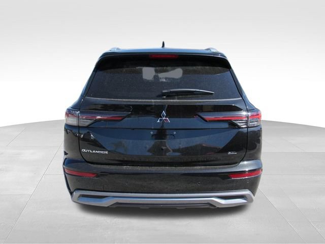 New 2026 Mitsubishi Outlander SEL FWD image 4