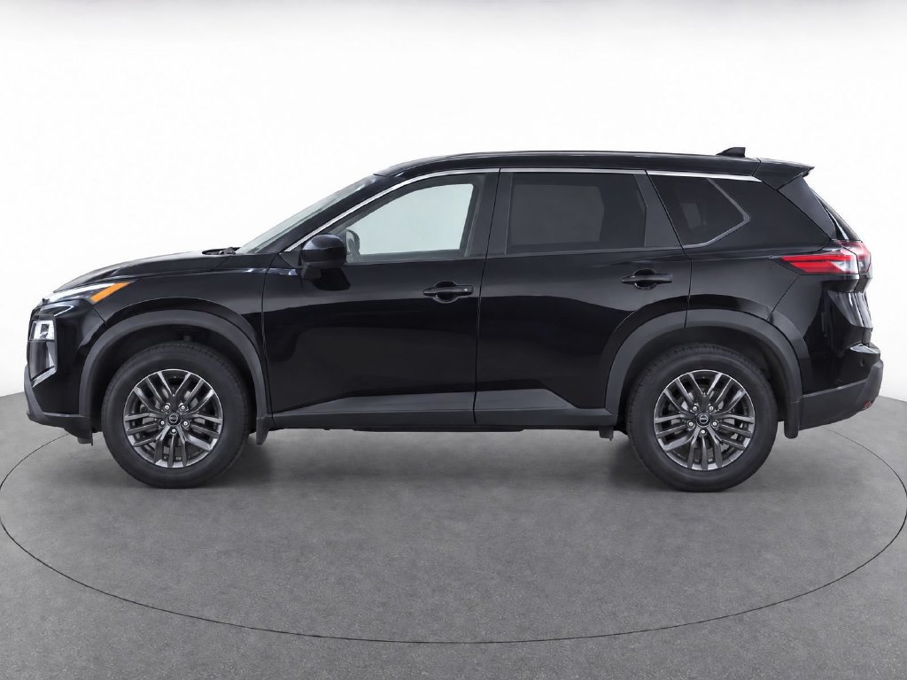 Used 2024 Nissan Rogue S AWD/4WD image 7