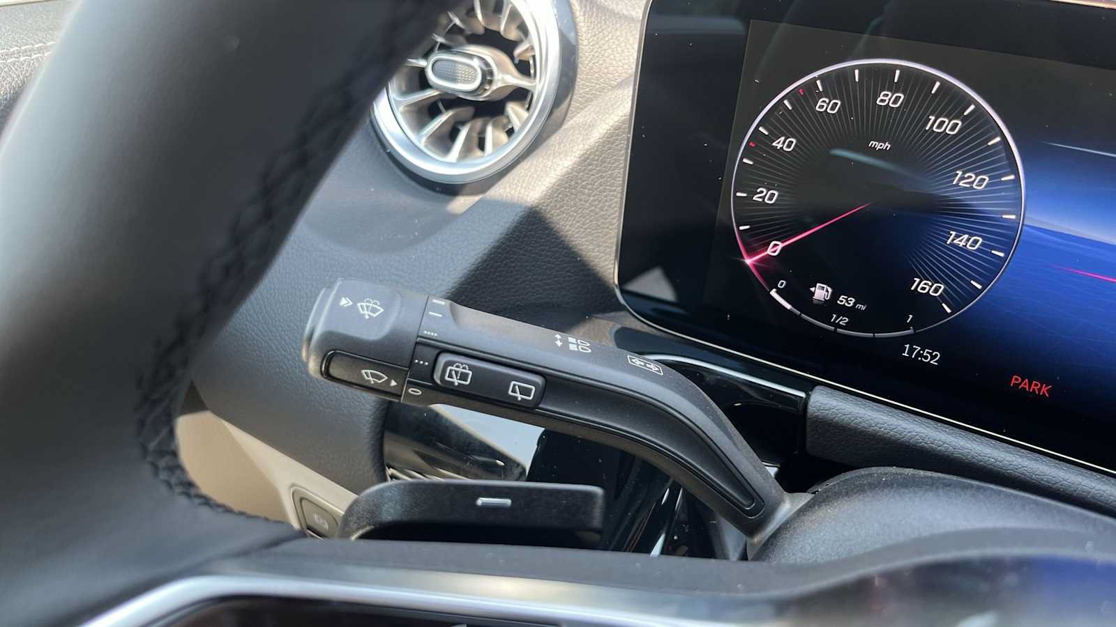New 2026 Mercedes-Benz GLA 250 4MATIC image 43