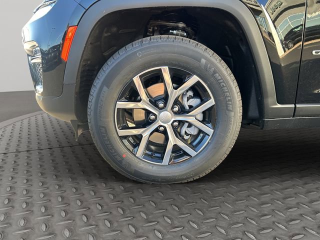 New 2025 Jeep Grand Cherokee Limited image 23