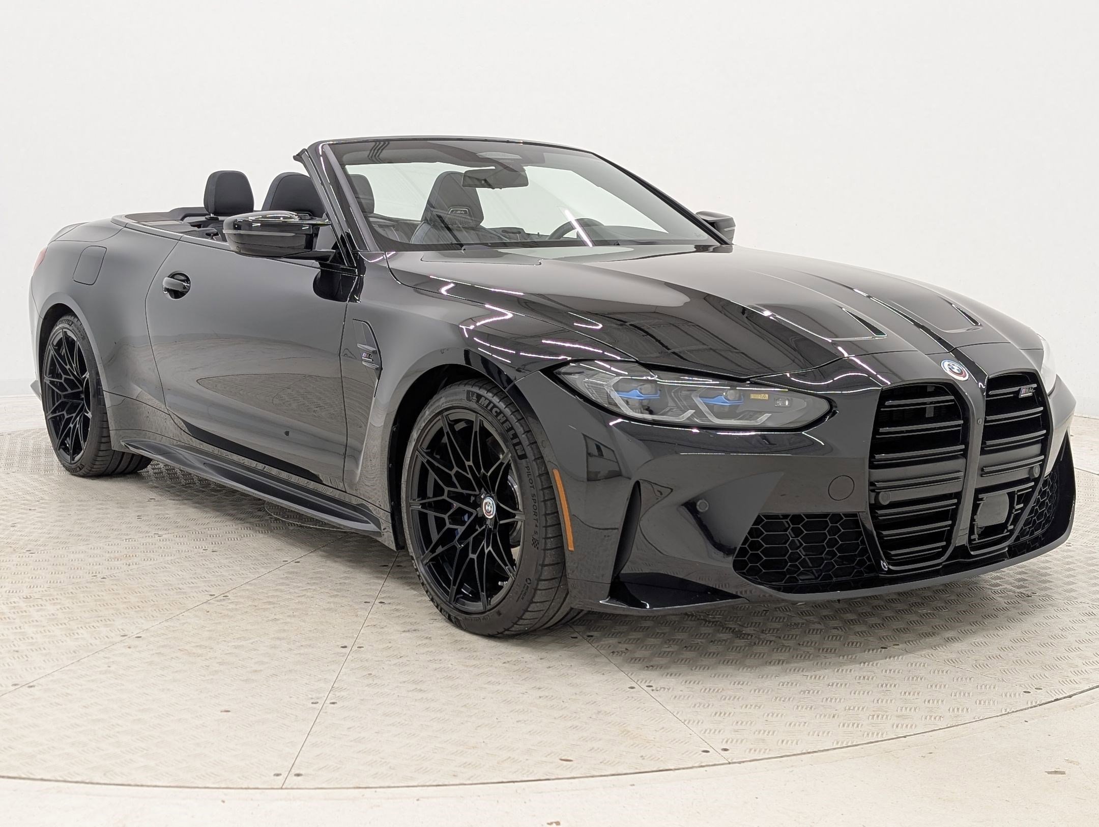 Used 2023 BMW M4 xDrive Competition image 7