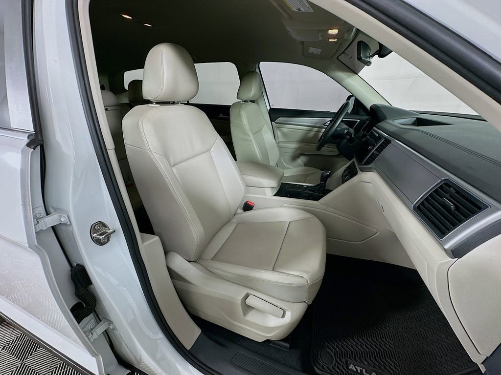 Used 2018 Volkswagen Atlas SE FWD image 34