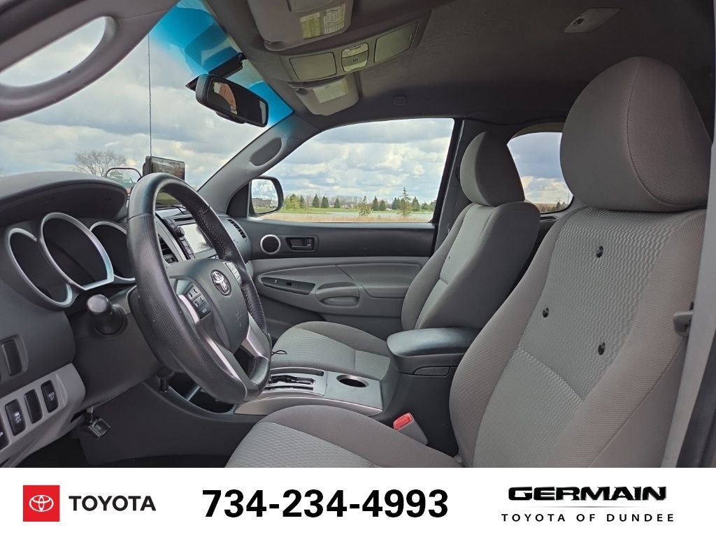 Used 2013 Toyota Tacoma 4x4 Access Cab w/ SR5 Pkg image 12
