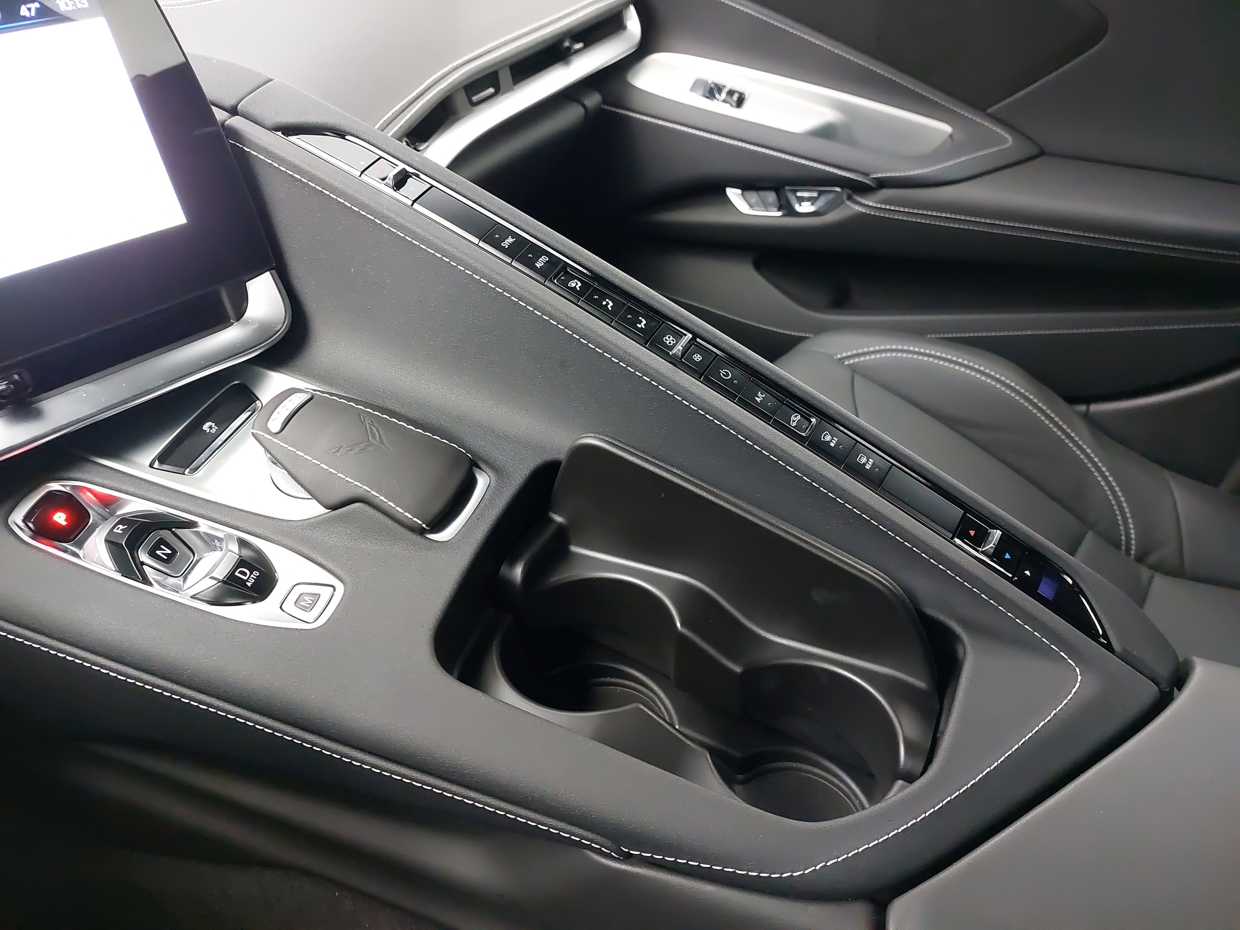 Used 2024 Chevrolet Corvette Stingray w/ Battery Protection Package image 23