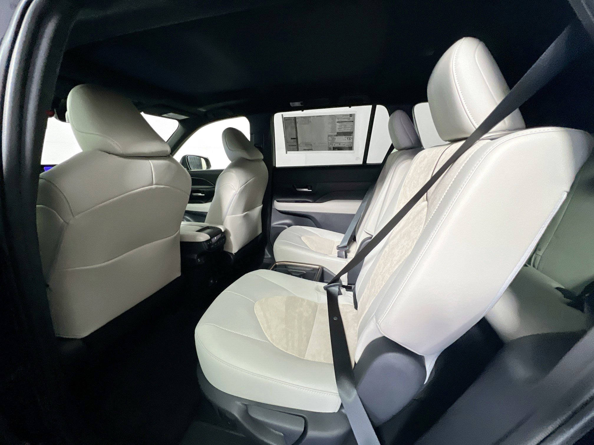 New 2026 Toyota Grand Highlander AWD Hybrid image 29