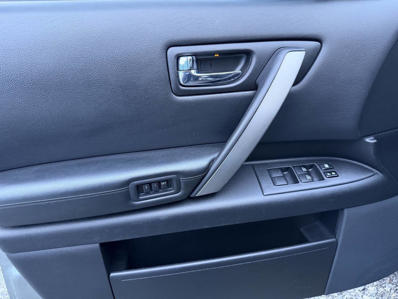 Used 2007 INFINITI FX35 AWD image 14