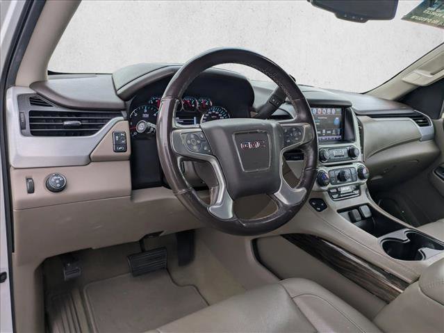 Used 2018 GMC Yukon SLT w/ Premium Edition image 7