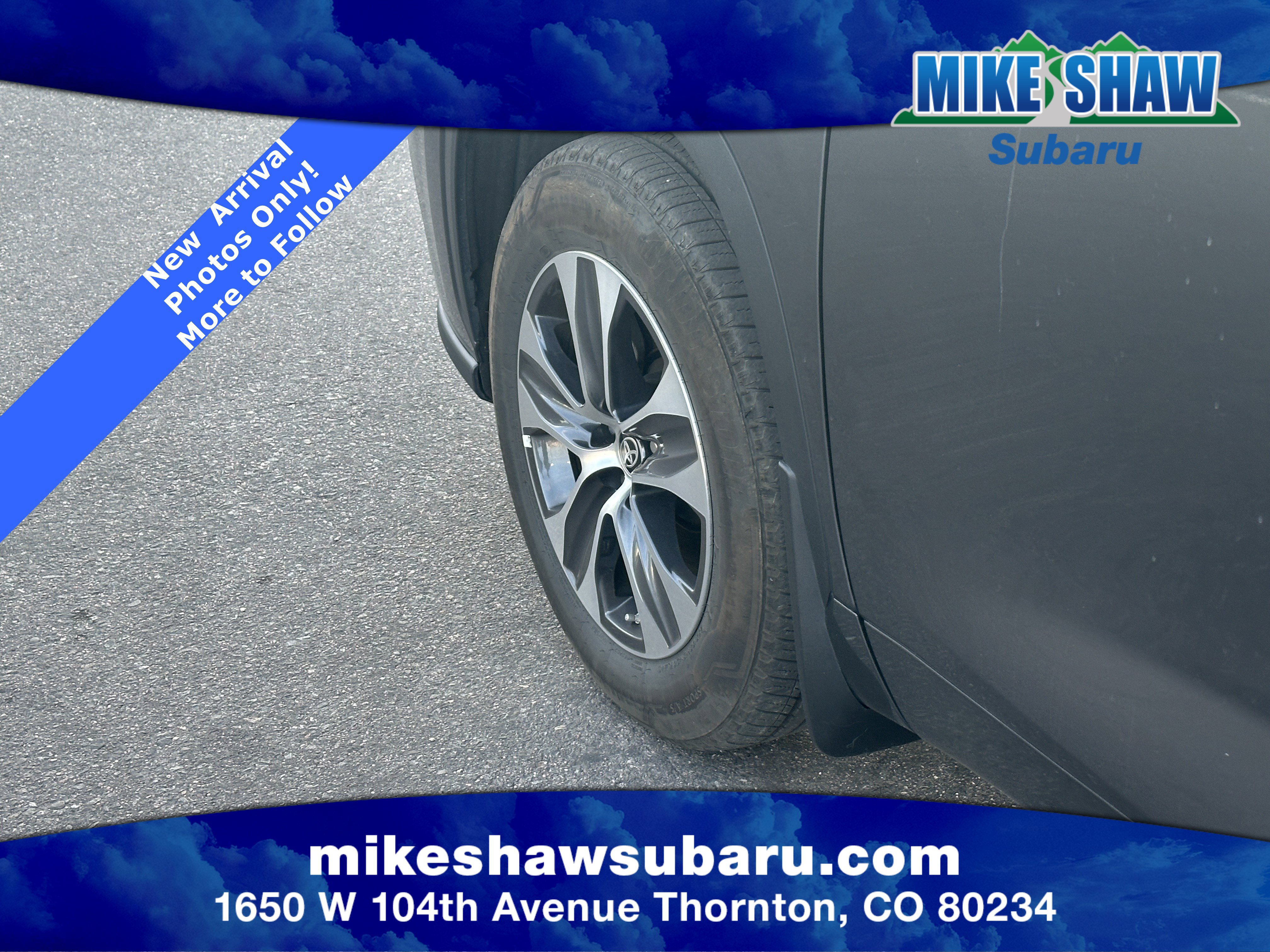 Used 2024 Toyota Highlander XLE image 13