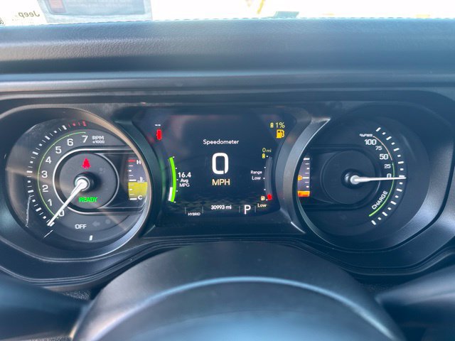 Used 2024 Jeep Wrangler Unlimited Rubicon 4xe AWD/4WD image 20