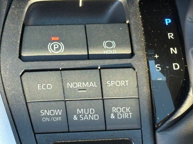 Certified 2025 Toyota RAV4 XLE AWD/4WD image 21