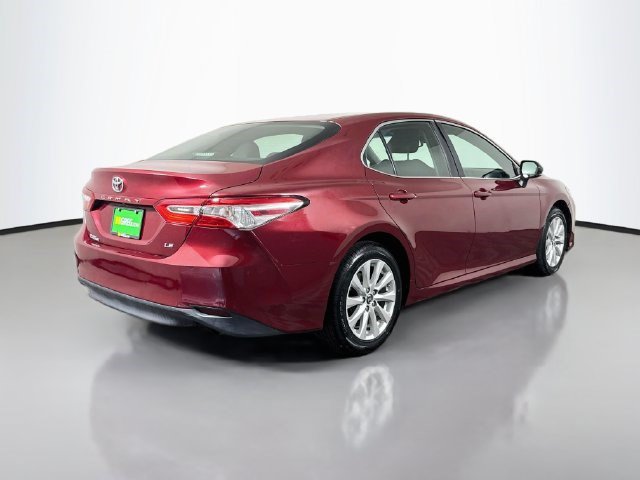 Used 2018 Toyota Camry LE w/ Convenience Package FWD image 10