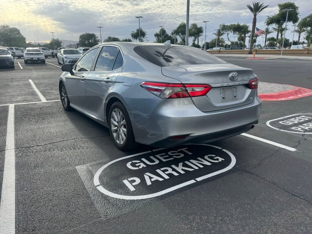 Used 2019 Toyota Camry LE w/ Carpet Mat Package FWD image 5