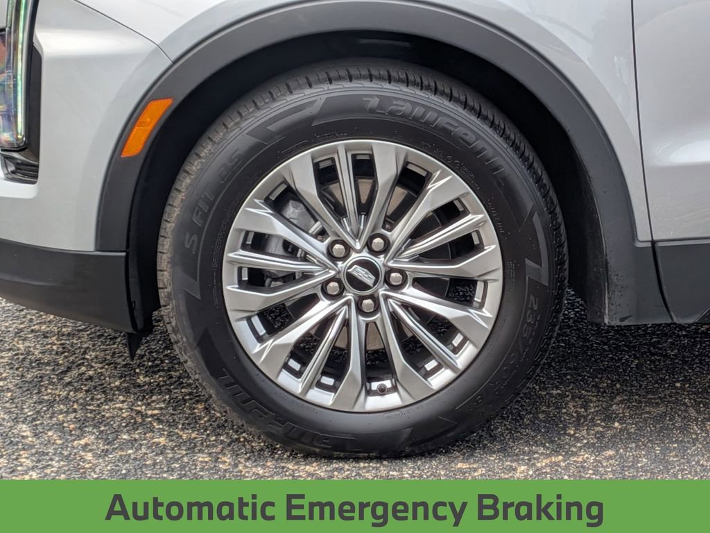 Used 2024 Cadillac XT4 Premium Luxury image 12