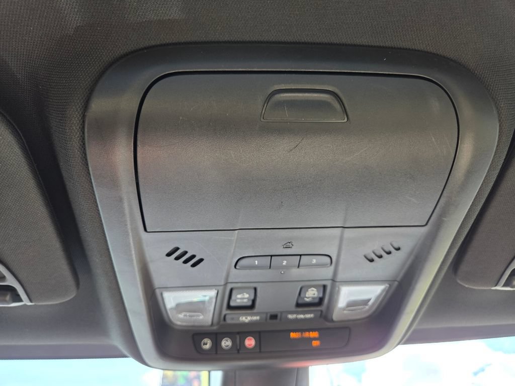 Used 2019 Cadillac XT5 Luxury FWD image 19