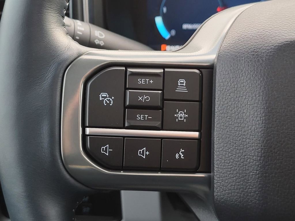 Used 2024 Ford F250 Limited image 32