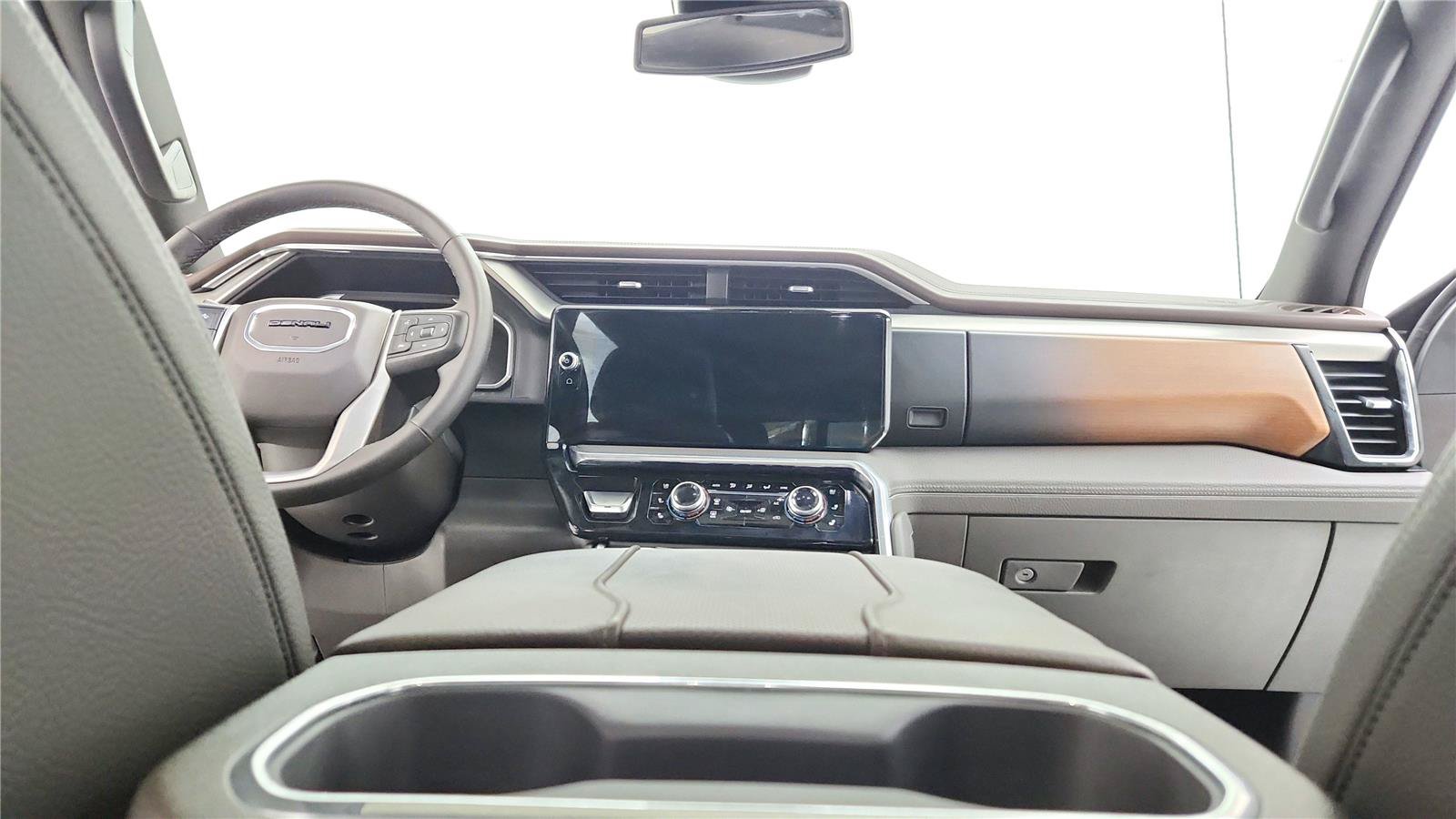 Used 2023 GMC Sierra 1500 Denali AWD/4WD image 26