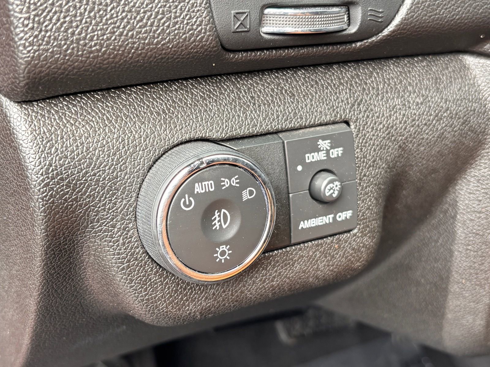 Used 2014 Chevrolet Traverse LT FWD image 22