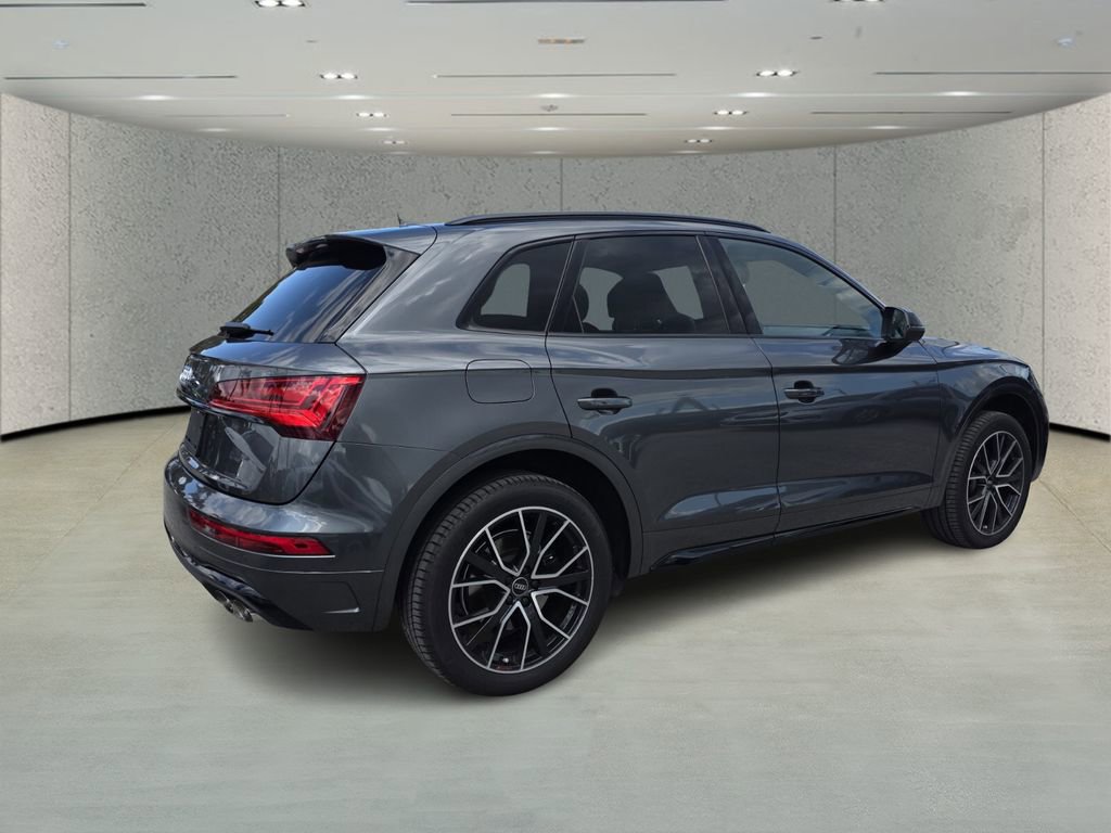 Used 2023 Audi SQ5 Premium Plus w/ Premium Plus Package AWD/4WD image 3