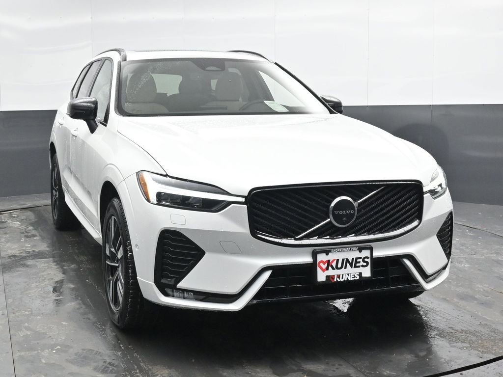 New 2026 Volvo XC60 B5 Plus w/ Protection Package Premier image 4