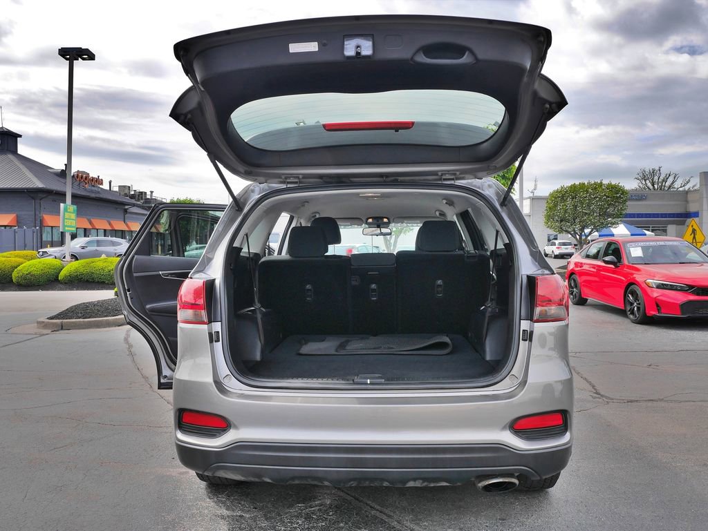 Used 2019 Kia Sorento LX AWD/4WD image 15