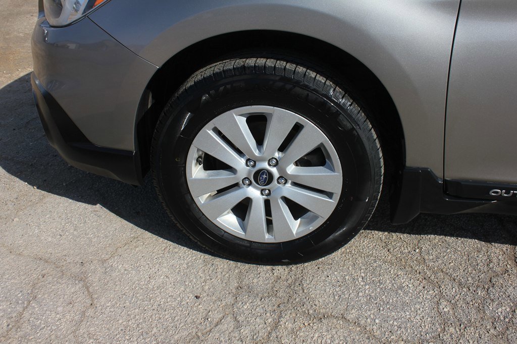 Used 2015 Subaru Outback 2.5i Premium w/ Popular Package #3 image 58