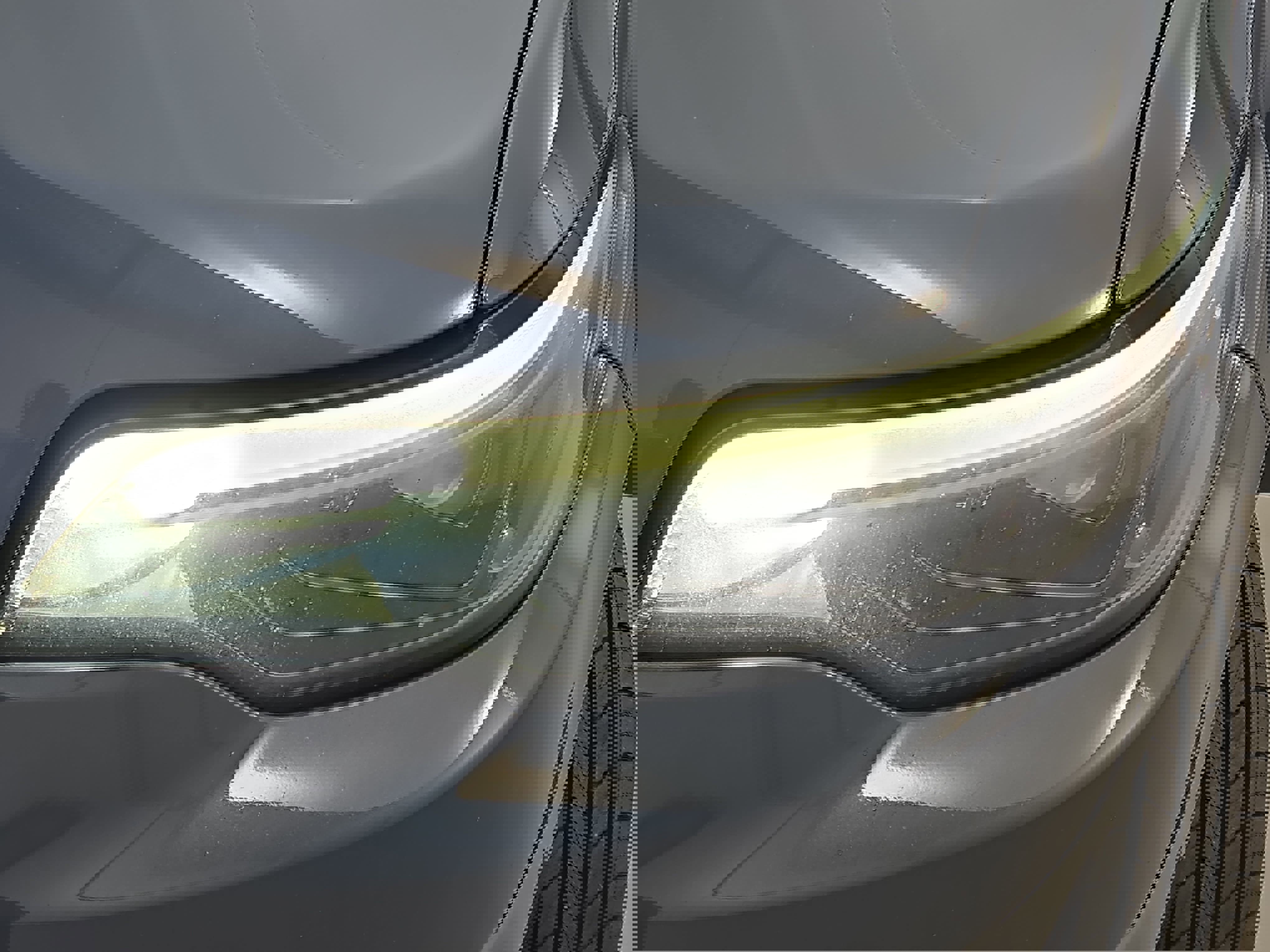 Used 2020 Jeep Cherokee Limited image 31